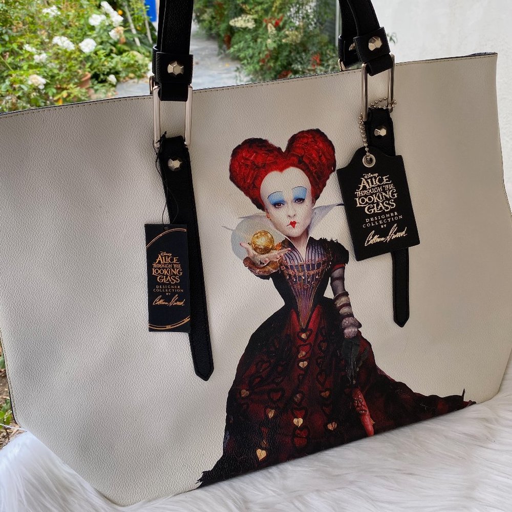 Disney's Alice Through The Looking Glass